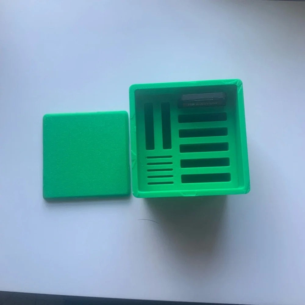MineCraft Green Creeper Switch Game Holder Case Storage